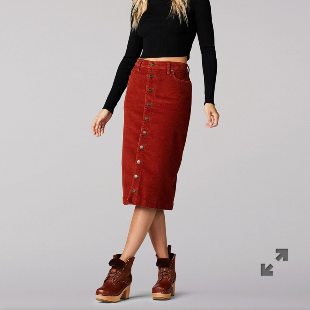 NWOT Lee High Rise Corduroy Midi Skirt